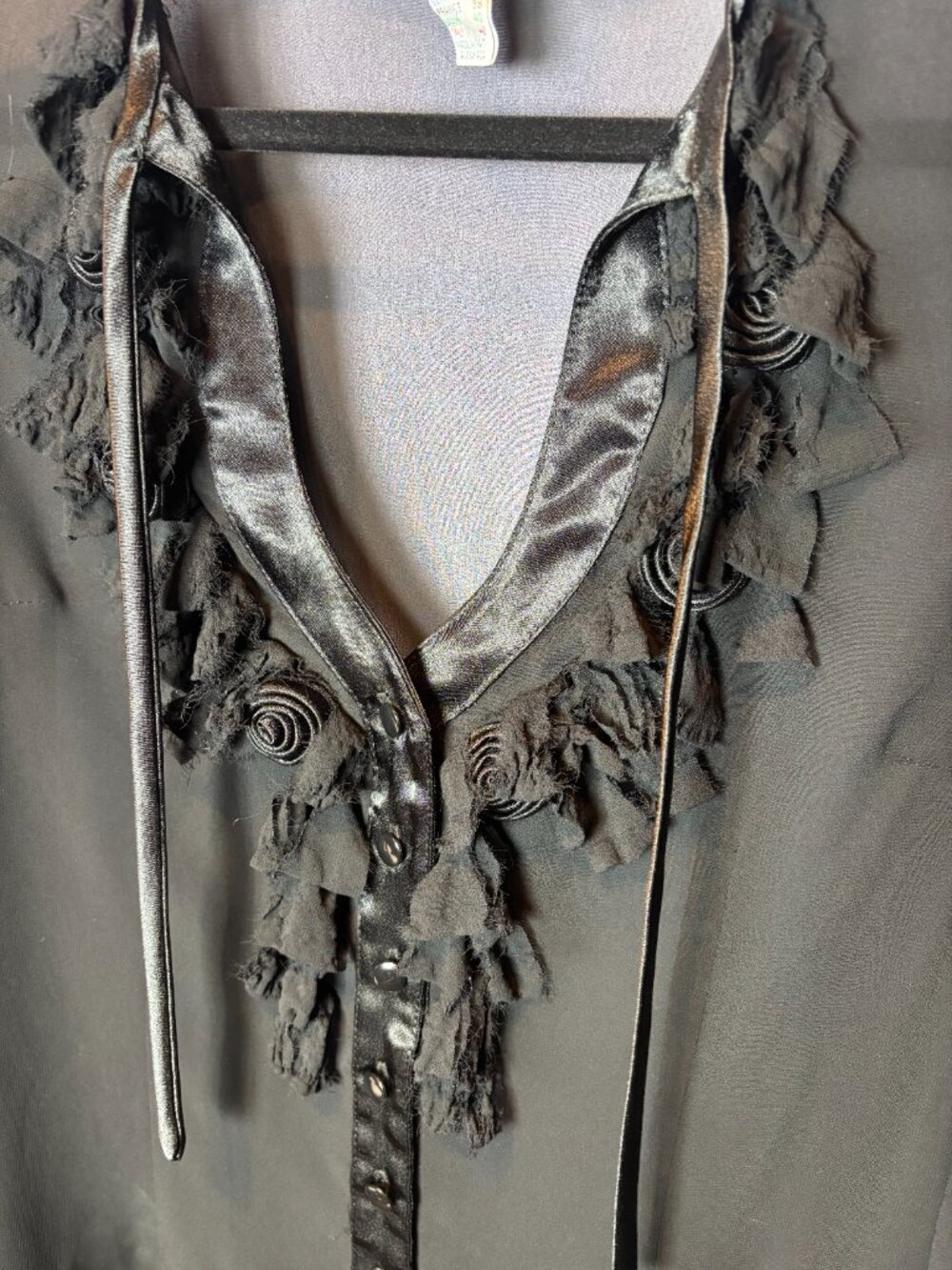 Joseph Ribkoff Sheer Blouse with Flowers Size 8 - Picture 5 of 5